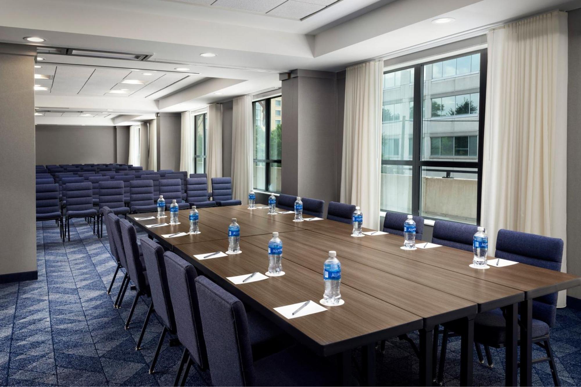 Hotel Courtyard By Marriott Washington Capitol Hill/Navy Yard Exterior foto