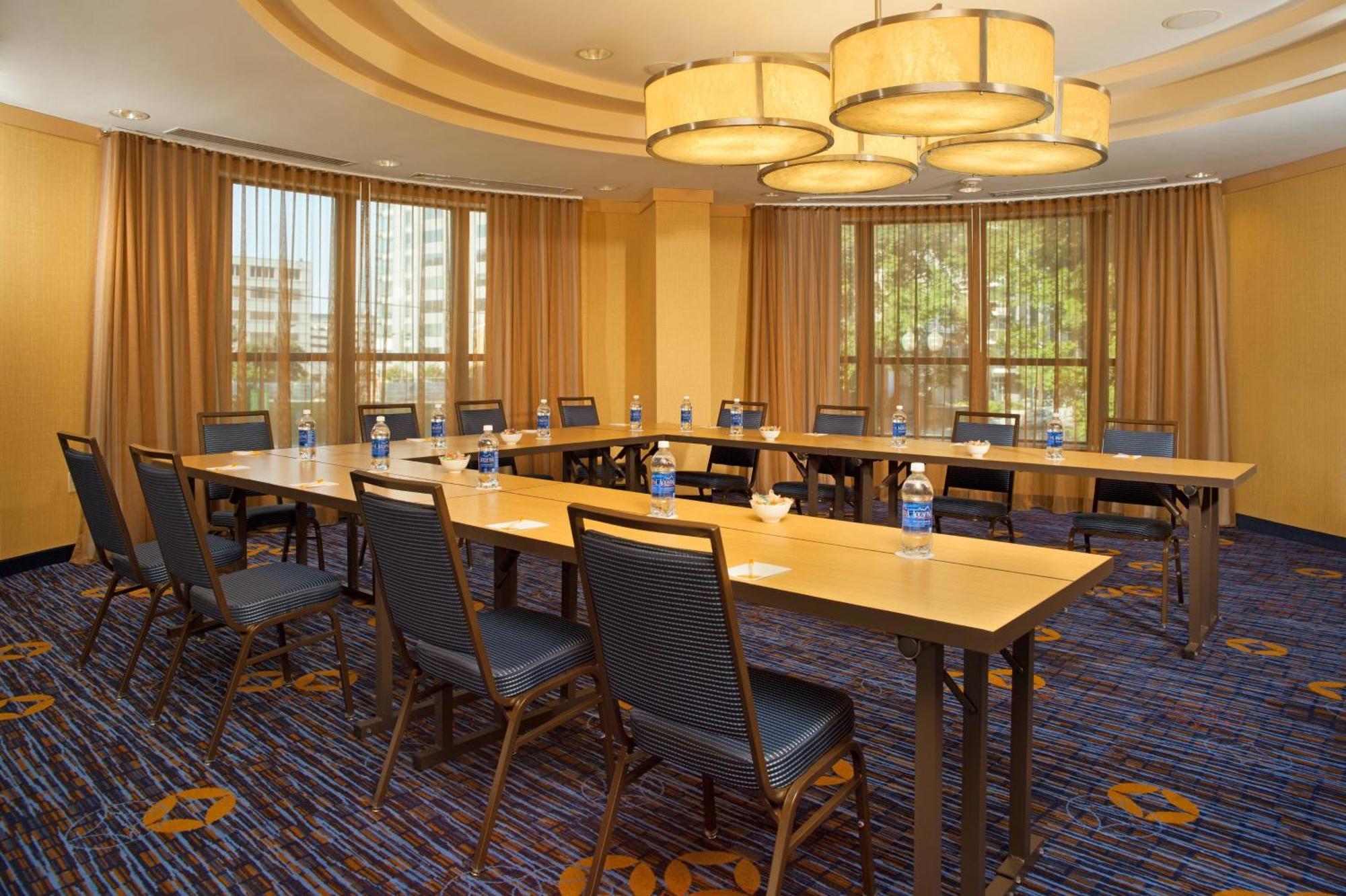 Hotel Courtyard By Marriott Washington Capitol Hill/Navy Yard Exterior foto