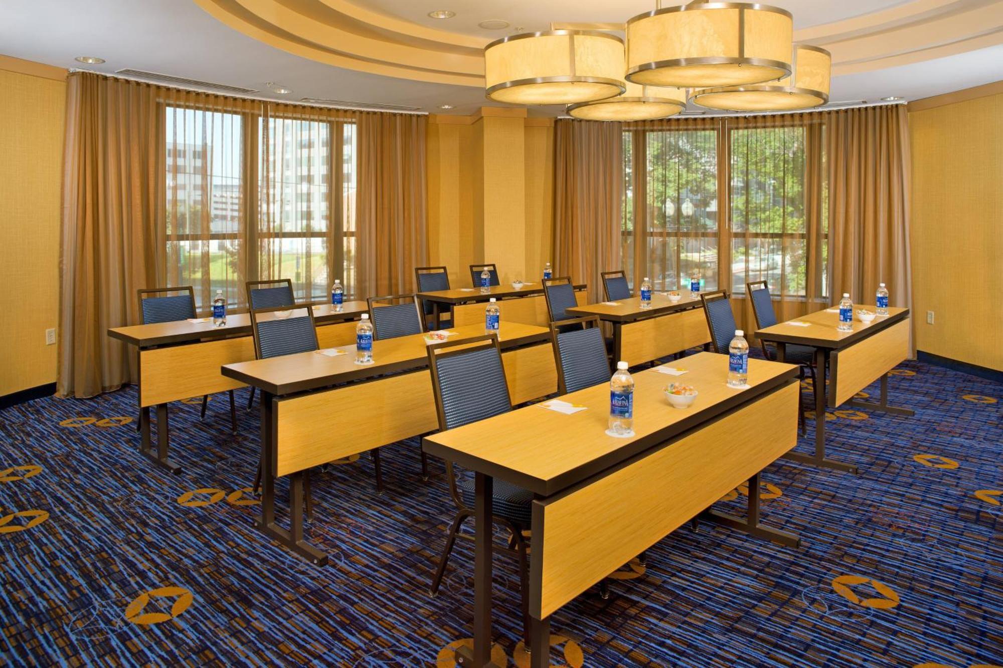 Hotel Courtyard By Marriott Washington Capitol Hill/Navy Yard Exterior foto